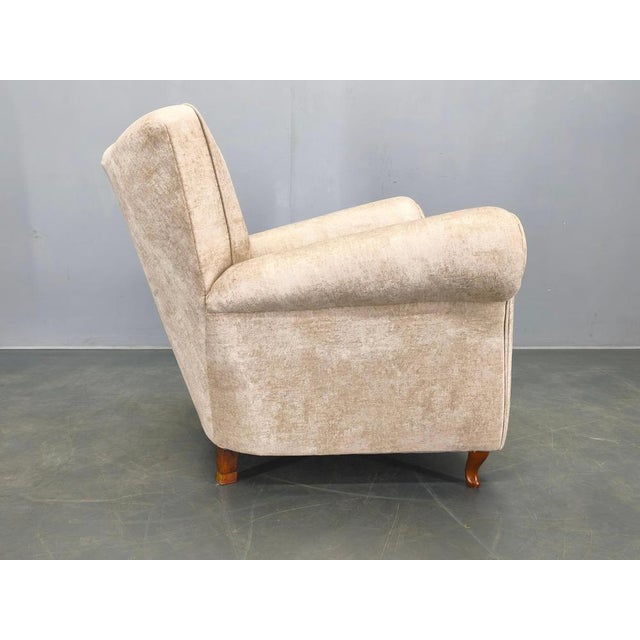 Mid-Century Italian Velvet Lounge Armchair, 1950s For Sale - Image 3 of 10