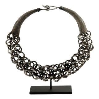 Mid 19th Century Miao Minority Tribe Silver Necklace with Knotted Chain Rings For Sale