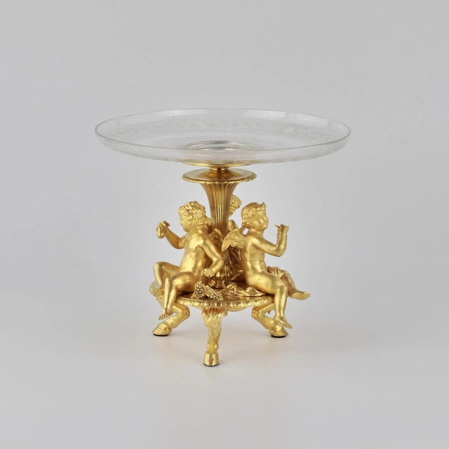 Napoleon III Delicate Fruit Vase from Es Calier De Cristal Paris For Sale - Image 3 of 7