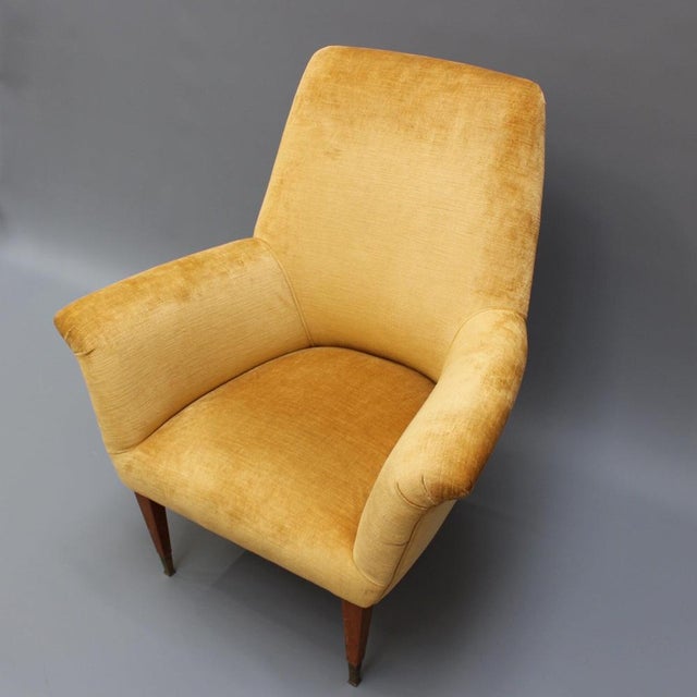 Set of Mid-Century Modern Italian Armchairs in Golden Velvet, 1950s For Sale - Image 3 of 12