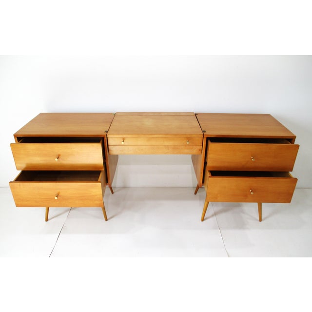 Rare Paul McCobb Planner Group 4 Pc. Vanity Set With Chair by Winchendon Furniture For Sale - Image 12 of 18