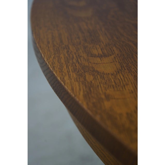 Wood Stickley Round Mission Oak Dining Room Table For Sale - Image 7 of 18