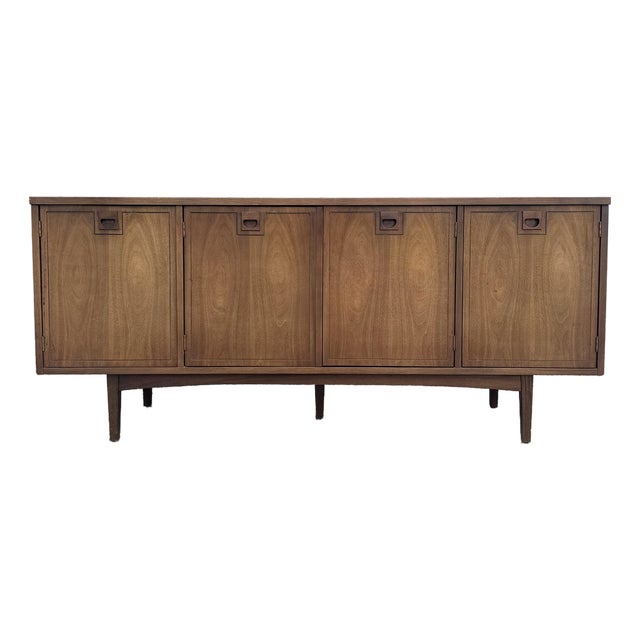 Mid Century Modern Walnuts Laminate Top Credenza by Stanley Furniture For Sale