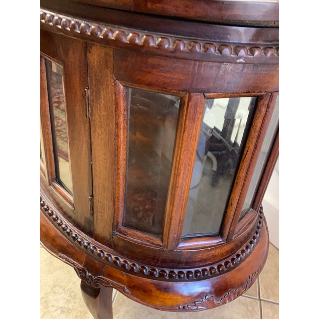 Vintage Mahogany Oval Bar Cabinet With Removable Serving Tray For Sale - Image 10 of 11