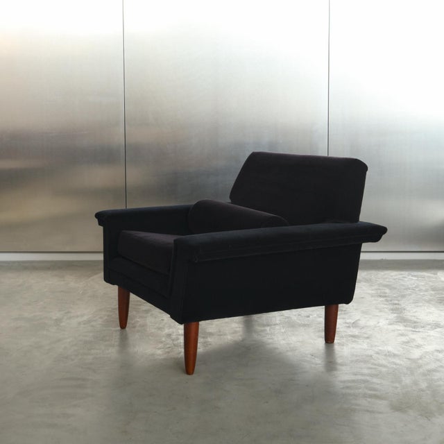 Mid-Century Modern Mid-Century Modern Lounge Chair in Mohair, 1967 For Sale - Image 3 of 17