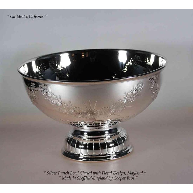 1980’s Vintage/New Old Stock Cooper Brothers Silverplate Punch Bowl, Fluted & Chased Mayland For Sale - Image 4 of 11