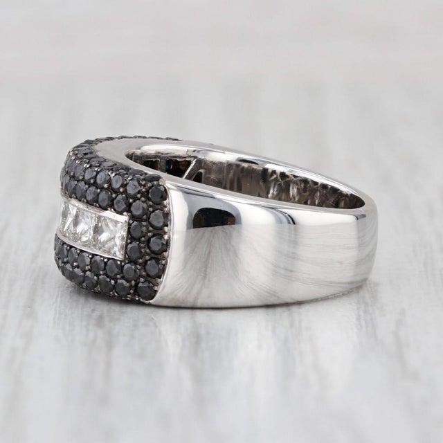 2.10ctw Black White Diamond Ring 18k White Gold Size 6.5 Cocktail For Sale - Image 4 of 8