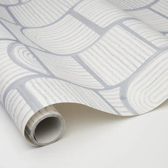 Schumacher Schumacher x Backdrop Bloomsbury Wallpaper in Cool Gray For Sale - Image 4 of 4