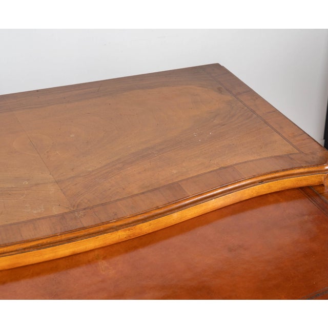 Vintage Chippendale-Style Serpentine Chest With Hidden Writing Drawer, C. 1940s For Sale - Image 14 of 14