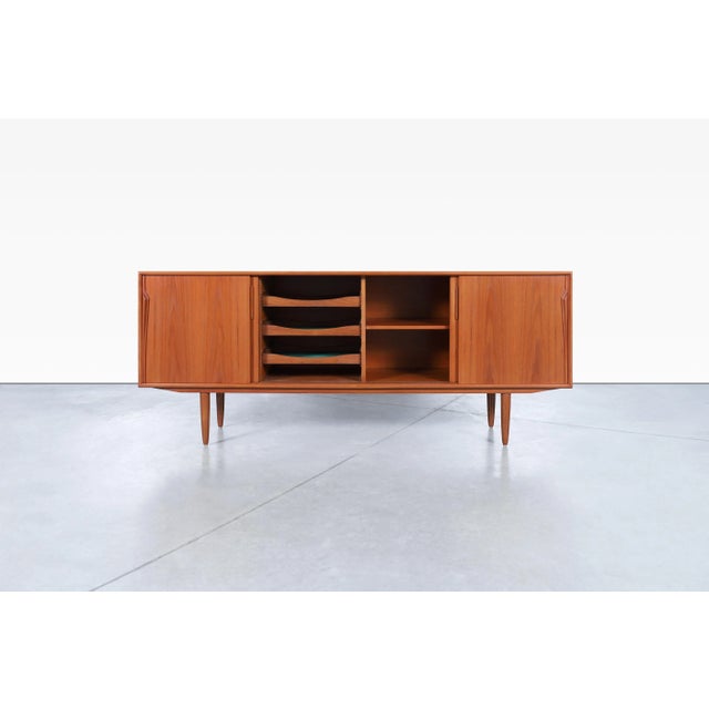 Danish Modern Teak Credenza by Axel Christensen for Aco Mobler, 1960s For Sale - Image 9 of 12