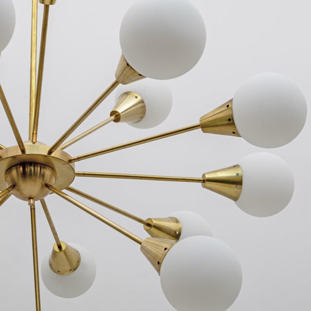 1970s Large Mid-Century Modern Italian Brass and Opaline Glass Sputnik Chandelier, 1970s For Sale - Image 5 of 8