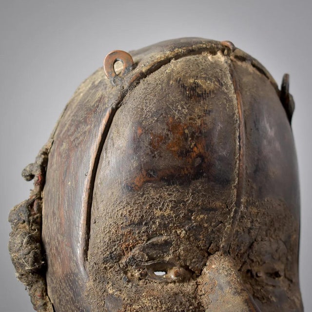 Brown Early 20th Century Dan Poro Ceremonial Mask With Bell For Sale - Image 8 of 12