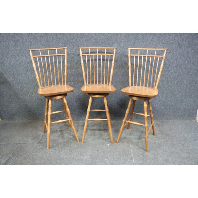 Late 20th Century Benchmade Maple Bamboo Swivel Barstools Set/3 For Sale - Image 5 of 5
