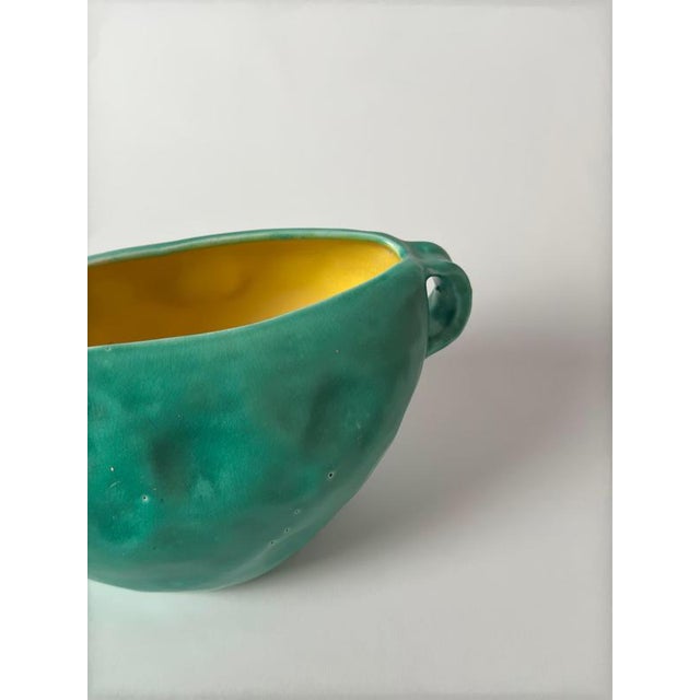 1930s Arts and Crafts Green Glazed Model 1616 Planter from Bretby, England, 1930s For Sale - Image 5 of 10