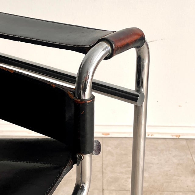 Black Wassily Armchairs by Marcel Breuer for Gavina, 1970s, Set of 2 For Sale - Image 8 of 18