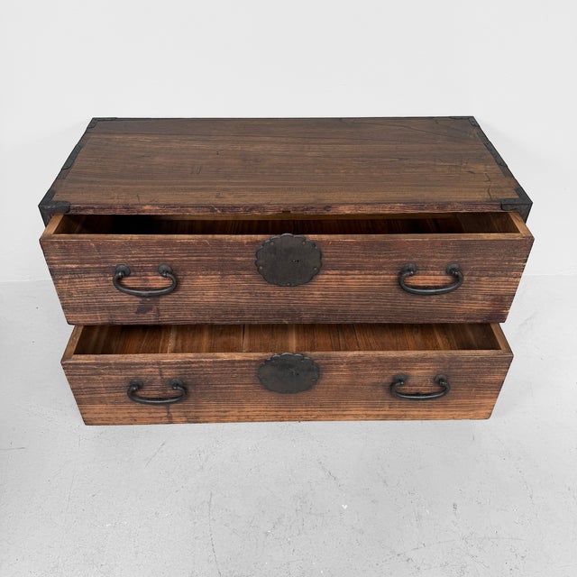 Shōwa Japanese Low Tansu Chest of Drawers, 1940 For Sale - Image 11 of 12
