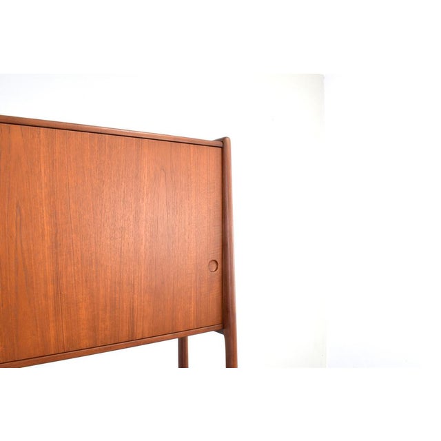 Mid-Century Modern Danish Teak Sideboard by Hans Wegner for Ry Møbler, 1950s For Sale - Image 11 of 18
