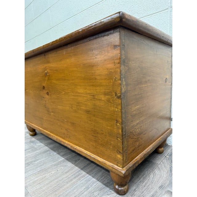 Wood Antique American Primitive Solid Pine Blanket Chest For Sale - Image 7 of 10