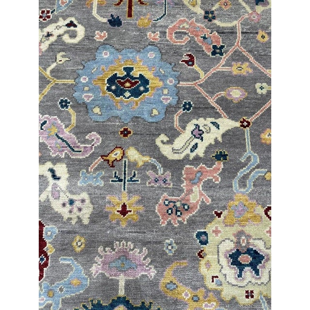 Contemporary 8x10 Gray Hand-Knotted Wool Botanical Abundance Classic Traditional Carpet Rug For Sale - Image 3 of 6