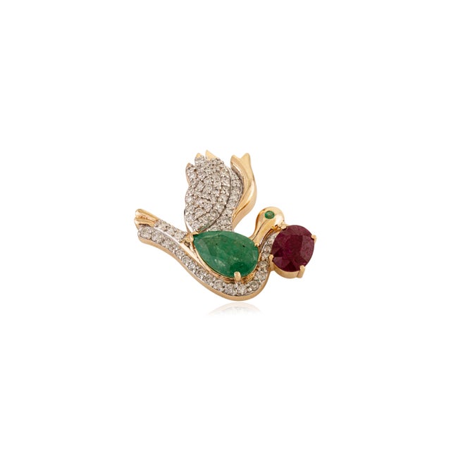 Contemporary Art Deco 2.87 CTS Emerald & Ruby Dove Brooch Pin With Pave Set Diamonds in 14k Solid Gold For Sale - Image 3 of 13