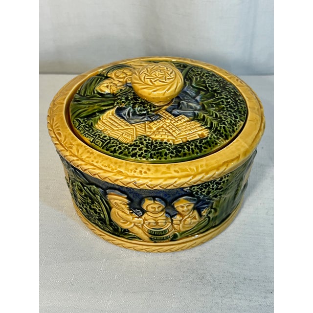 Mid-Century Modern Vintage George Jones Style Majolica Biscuit Container For Sale - Image 3 of 11