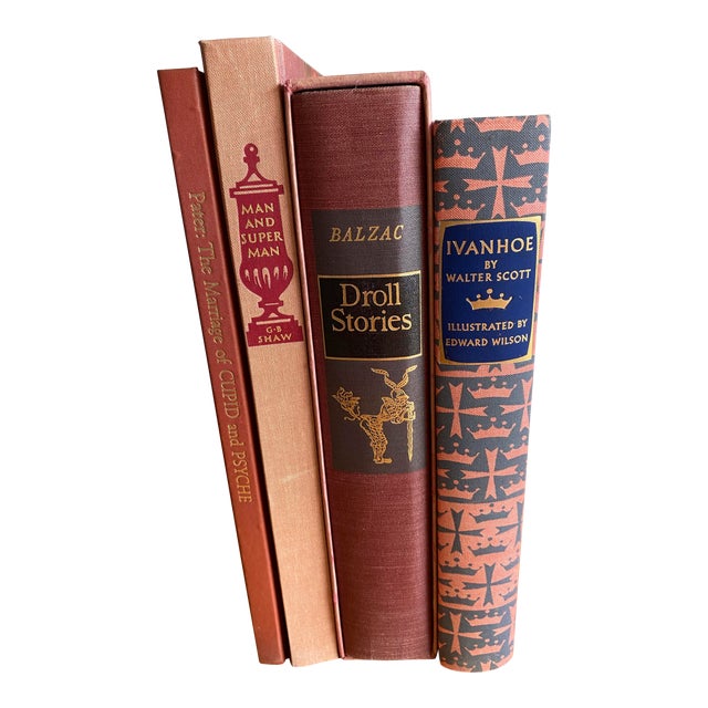 Illustrated Heritage Press Classics Warm Tone Bindings, Gold Leaf Stamping - Set of 4 For Sale