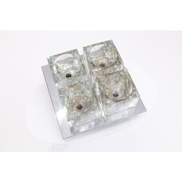 A vintage 1970s Gaetano Sciolari for Lightolier light fixture. This lovely mid century modern Italian light fixture...