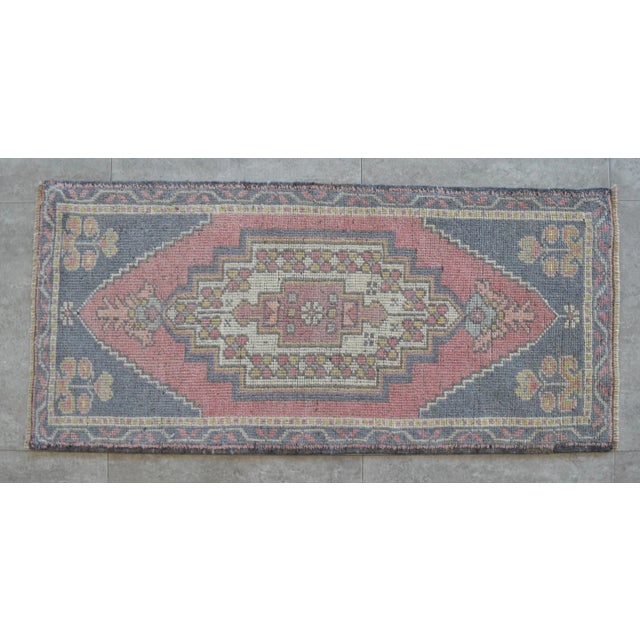 Hollywood Regency Hand Knotted Door Mat, Entryway Rug, Bath Mat, Kitchen Decor, Small Rug, Turkish Rug - 1′7″ × 3′2″ For Sale - Image 3 of 6
