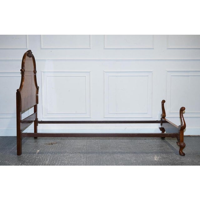 Art Deco English Burr Walnut Vono Bedstead Frame Queen Anne, 1930s For Sale - Image 13 of 16