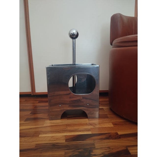 Metal Vintage Space Age Magazine Rack in Chromed Metal, 1970s For Sale - Image 7 of 10