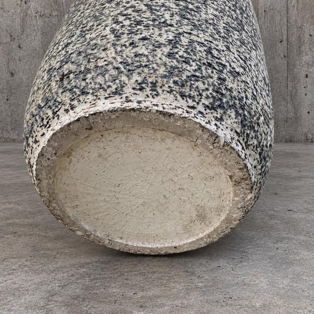 Large Dutch Hand Turned Vases in Ceramic, 1970s, Set of 2 For Sale - Image 4 of 7