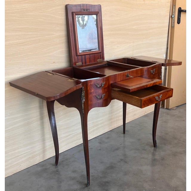 19th C Louis XV Style Coiffeuse or Table de Toilette For Sale In Miami - Image 6 of 18