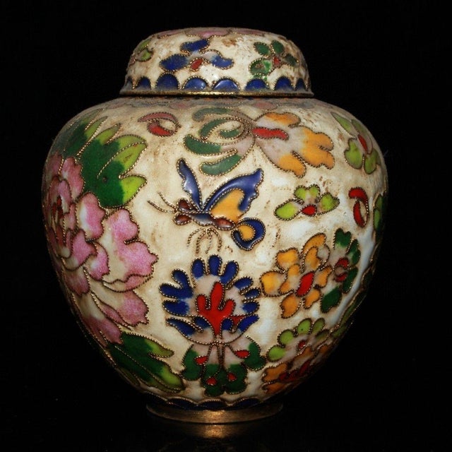 Vintage Chinese Cloisonné Ginger Jar With Pink Peony Motif, Copper Base For Sale - Image 4 of 9