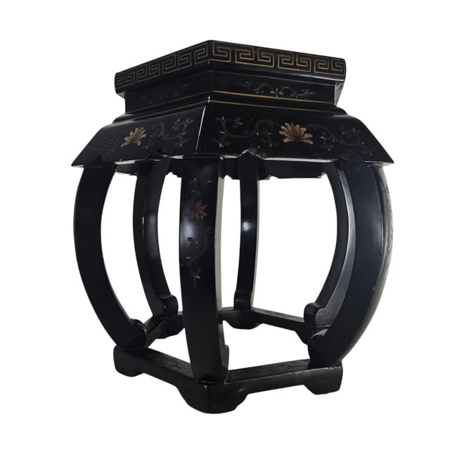 Mid-Century Chinese Lacquered Hexagon Side Table – 18” Floral Inlay Accent For Sale - Image 4 of 11