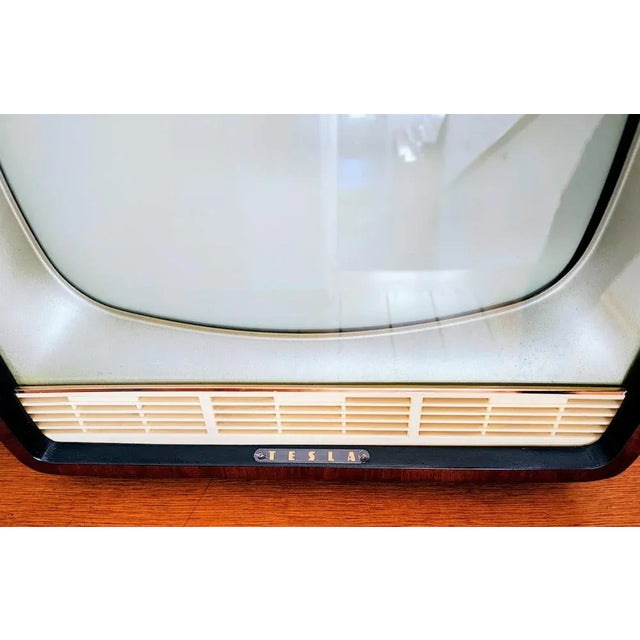 Brown TV from TESLA, Czechoslovakia, 1960s, Set of 2 For Sale - Image 8 of 14