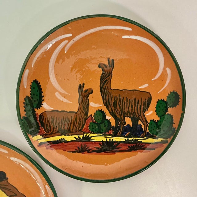 1950s Vintage Southwestern Folk Art Boho Chic Peruvian Terra Cotta Dinner Plates - Set of 5. For Sale - Image 9 of 11