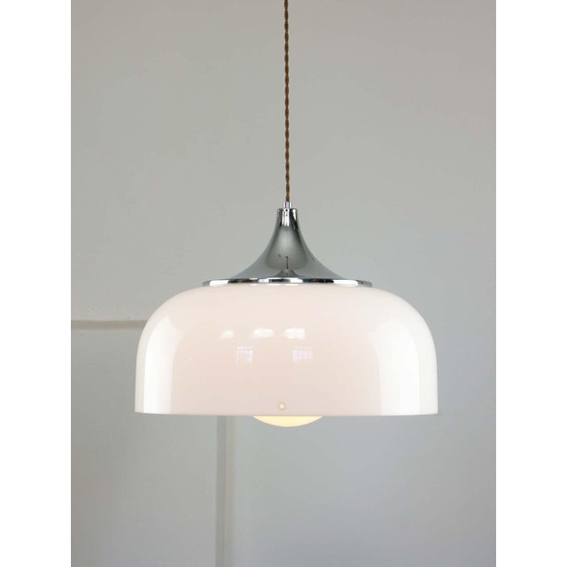 Large Space Age Pendant Light in White from Guzzini, 1970s For Sale - Image 10 of 18