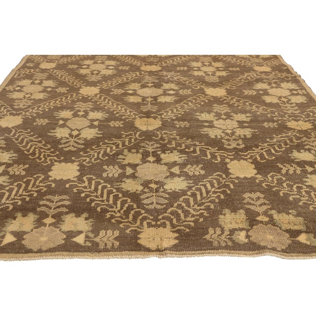 Vintage Turkish Oushak Rug, 04'11 X 09'04 For Sale - Image 4 of 11