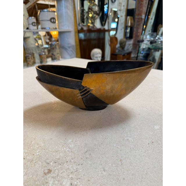 Esa Fedrigolli Sculptural Bowl in Cast Bronze Italy 1970s For Sale In Los Angeles - Image 6 of 7