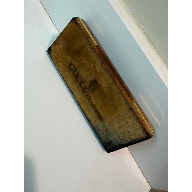 Vintage Gucci Gg Logo Gold Tone Key Fob With Original Box For Sale - Image 10 of 17