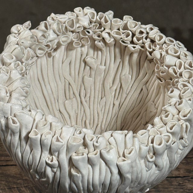 Vintage Surrealist Biomorphic Anemone Glazed White Ceramic Vase by Hannelore Fasciszewski (German, 1928–2024), Signed For Sale In Philadelphia - Image 6 of 11