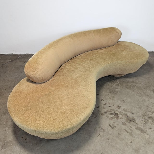 Beige 1990s Vladimir Kagan Serpentine Cloud Sofa for Directional For Sale - Image 8 of 12