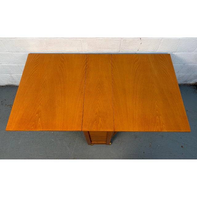 Mid 20th Century Romanian Drop Leaf Hide a Way Table W/ Four Folding Chairs For Sale In New York - Image 6 of 17