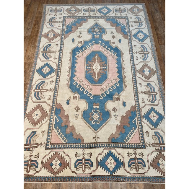 Boho Chic Bellwether Rugs Vintage Oushak For Sale - Image 3 of 6