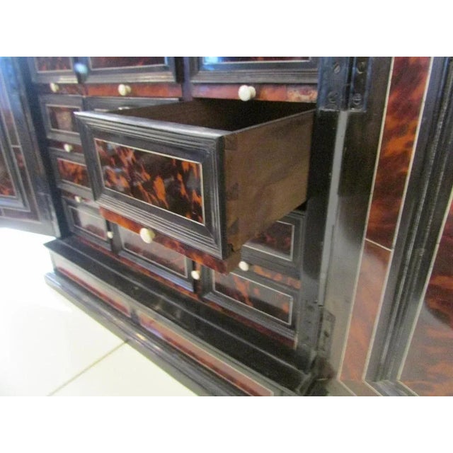Antique Cabinet in Ebony and Tortober, 1600s For Sale - Image 5 of 10