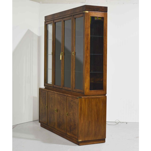 Mid 20th Century Mid Century Campaign Style Burl Front Lighted Display Curio China Cabinet by Hickory Manufacturing For Sale - Image 5 of 16