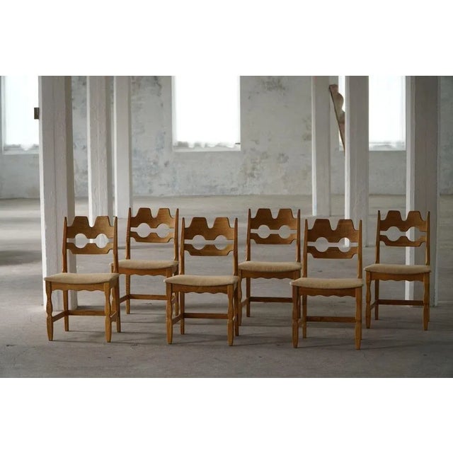 Baroque Mid-Century Modern Chairs in Oak & Hessian attributed to Henning Kjærnulf, 1950s, Set of 6 For Sale - Image 3 of 18