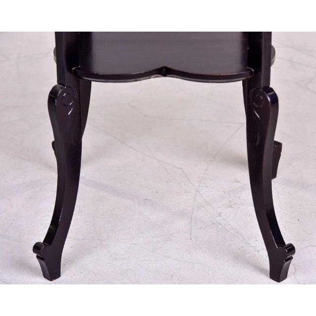 French Art Deco Black Scalloped Quatrefoil Top Side Table For Sale - Image 11 of 12