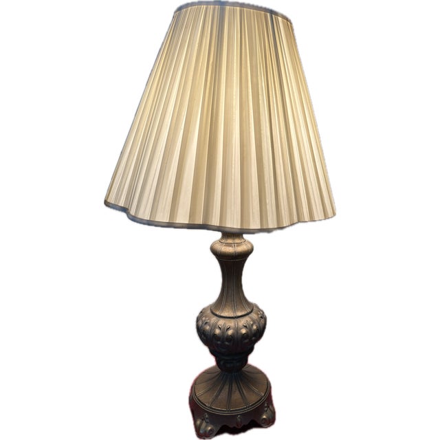 Mid-Century Modern Vintage Stiffel Solid Brass Trophy Urn Table Lamp – Hollywood Regency Style With Pleated Shade For Sale - Image 3 of 11