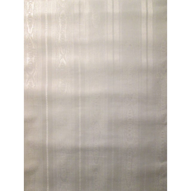 Satinesque 1970s White Moiré Satin Striped Fabric Backed Wallcovering For Sale - Image 6 of 9